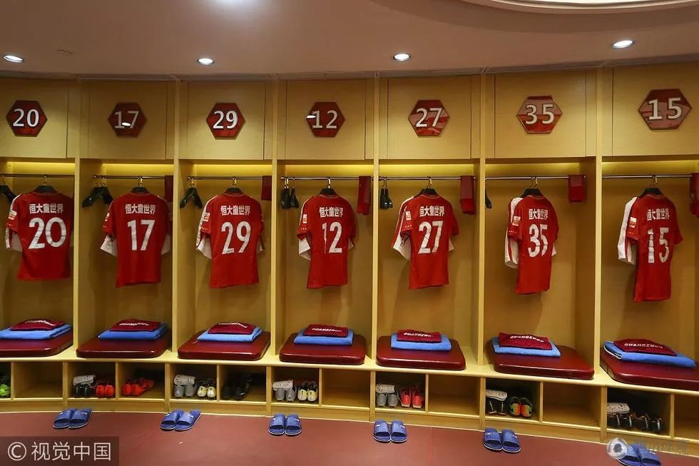 开元官方网站-今晨体能课后，里昂远射贴柱备战欧超杯，更衣室稳定，细节决定成败(备受欢迎和倍受欢迎)